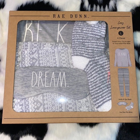 Rae Dunn Other - Rae Dunn lounge wear set